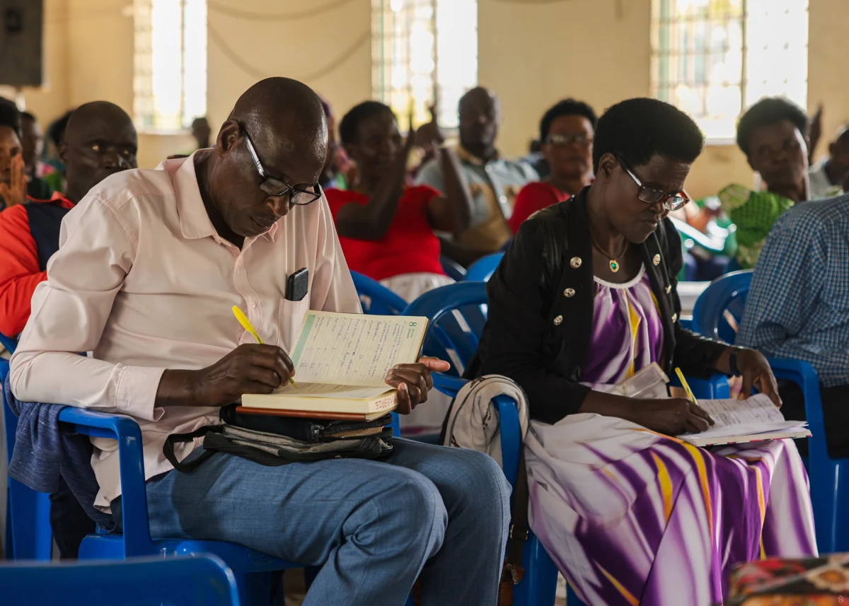 Leaders studying together, from the ministry archive.